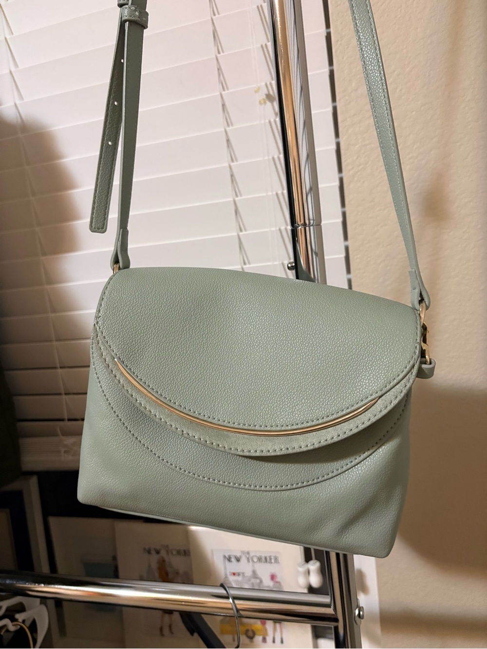 Classic Crossbody Shoulder Bag in Mint Green